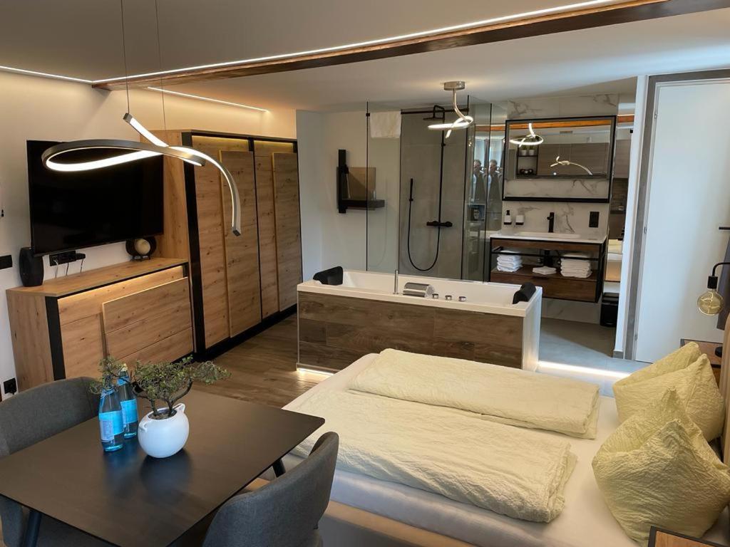 Flow Apartments Trogmann Living - Open Space Merano Exteriör bild